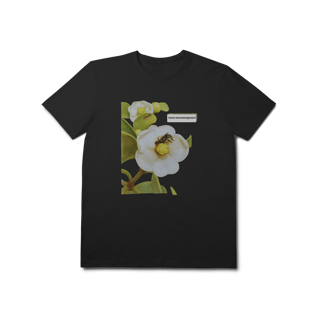 Nome do produto Camisa Flores da Amazônia - Clusia nascimentojuniorii