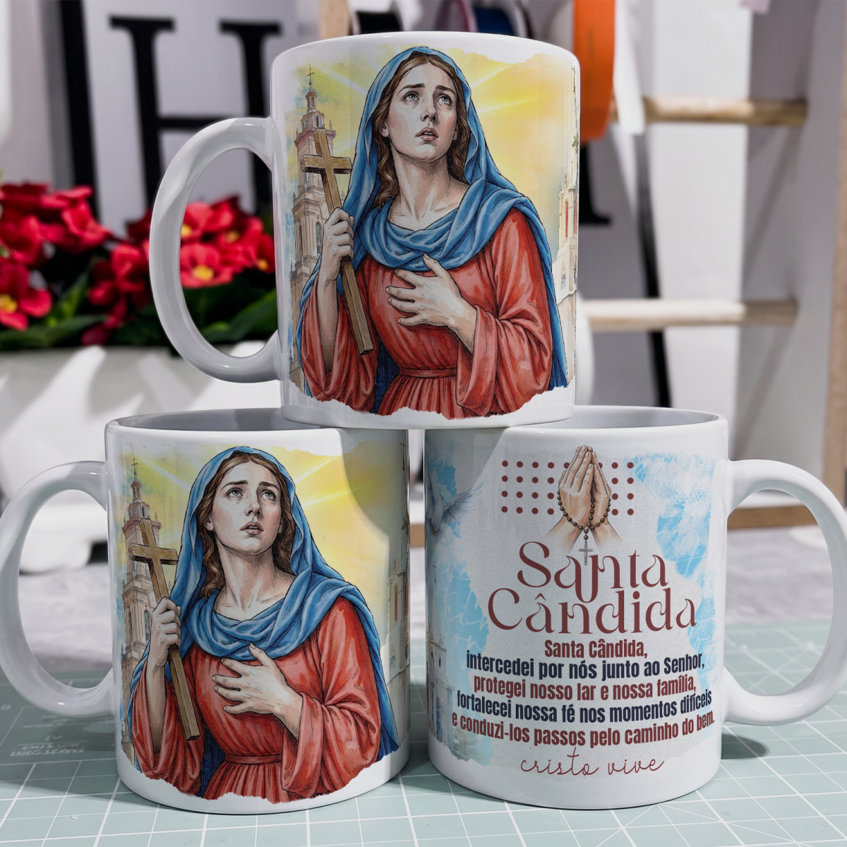 Nome do produto: Caneca - Santos Católico - Santa Cândida