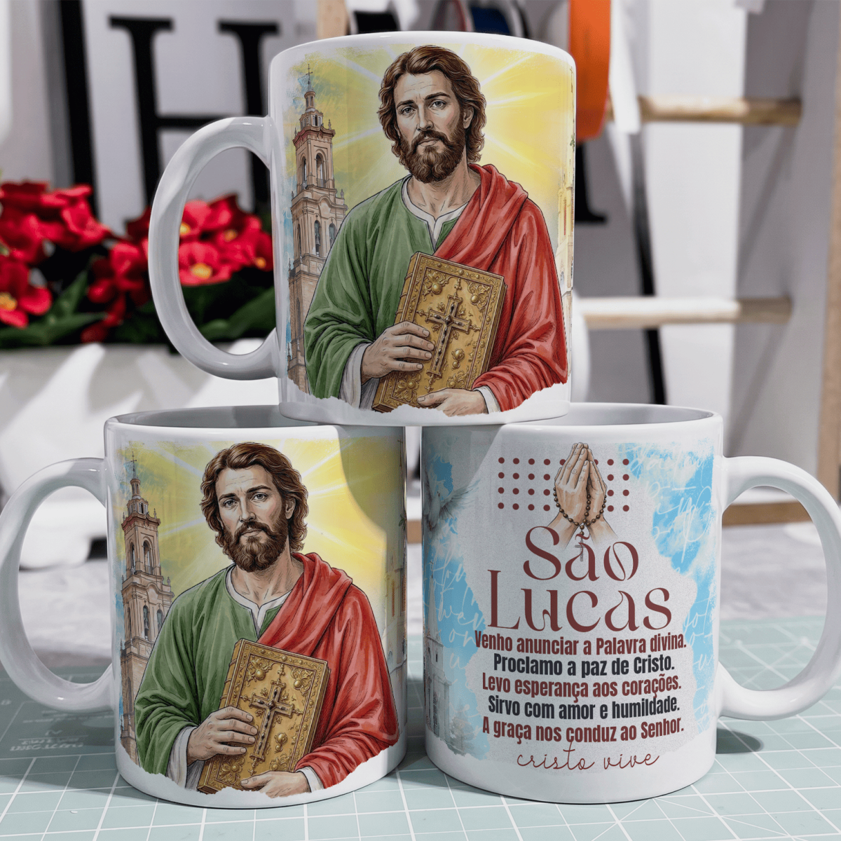 Nome do produto: Caneca - Santos Católico - São lucas