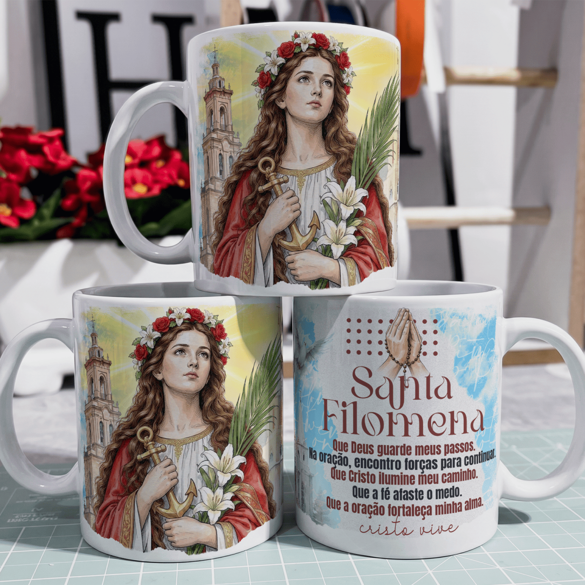 Nome do produto: Caneca - Santos Católico - Santa Filomena
