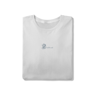 Nome do produtoCamiseta Básica C´Est La Vie (cápsula original)