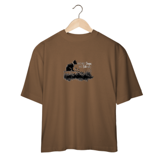 Nome do produtoCamiseta Oversized Gatos - Vc não é daqui, vc está aqui