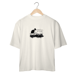 Nome do produtoCamiseta Oversized Gatos - Vc não é daqui, vc está aqui