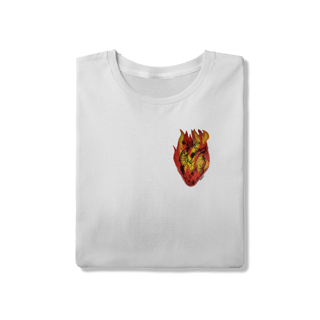 Nome do produto Coração em Chamas || T-shirt