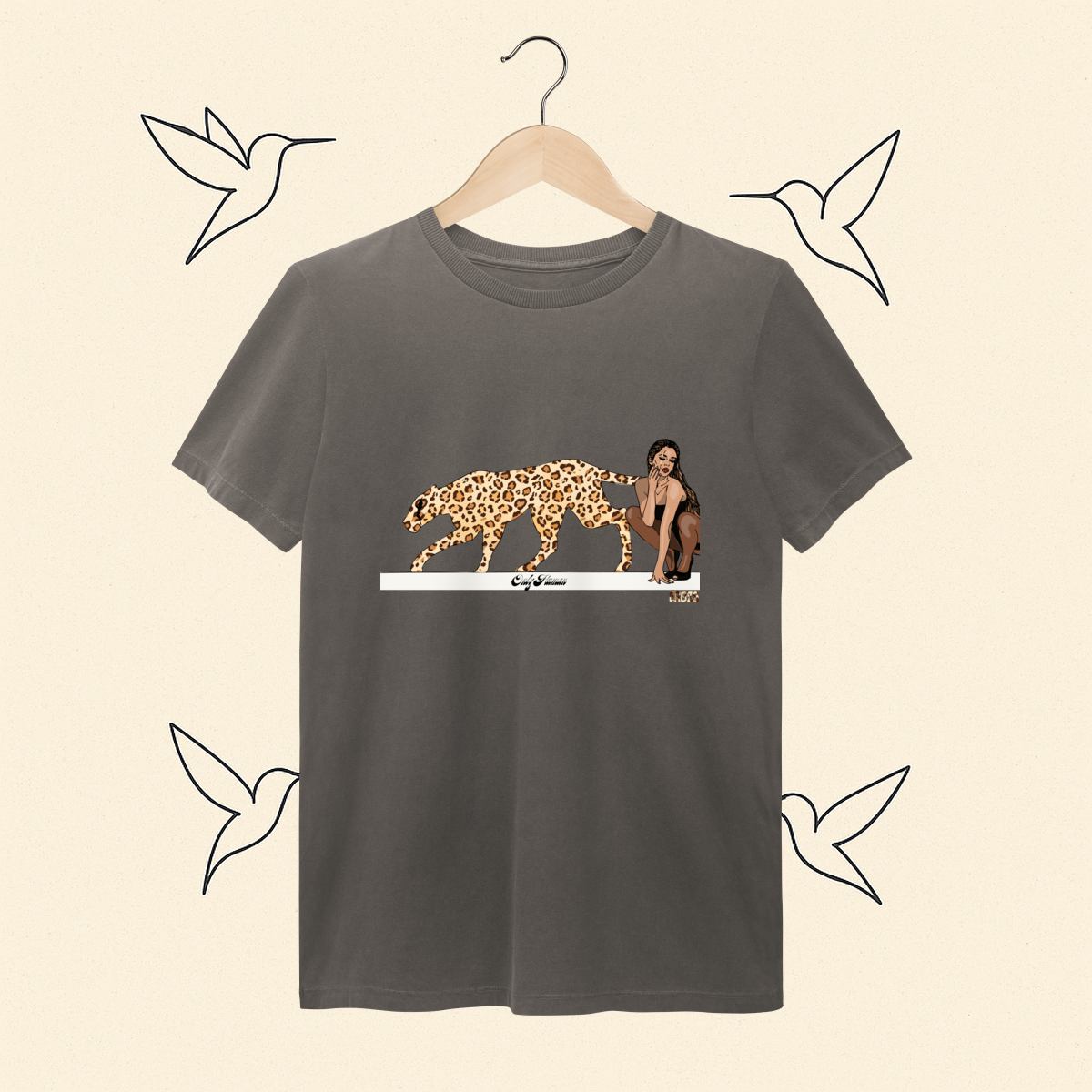 Nome do produto: Camiseta Estonada Cheryl Only Human