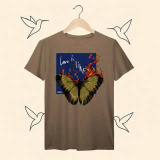 Nome do produto Camiseta Maroon 5 Love Is Like