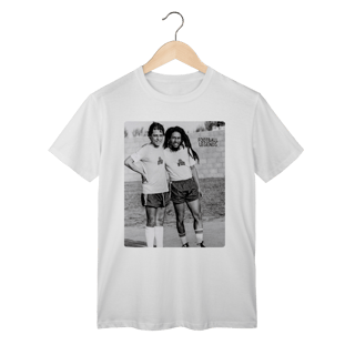 Nome do produto Camiseta Chico Buarque & Bob Marley - Lendas do Futebol