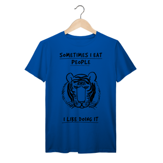 Nome do produto Camisetas John Sometimes I Eat Streetwear Algodão Prime