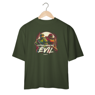 Nome do produto Camiseta Oversized - United Against Evil