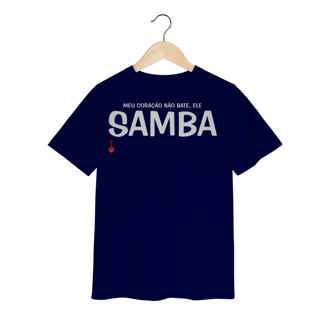 Nome do produto Camiseta Infantil Meu Coração Não Bate, Ele Samba