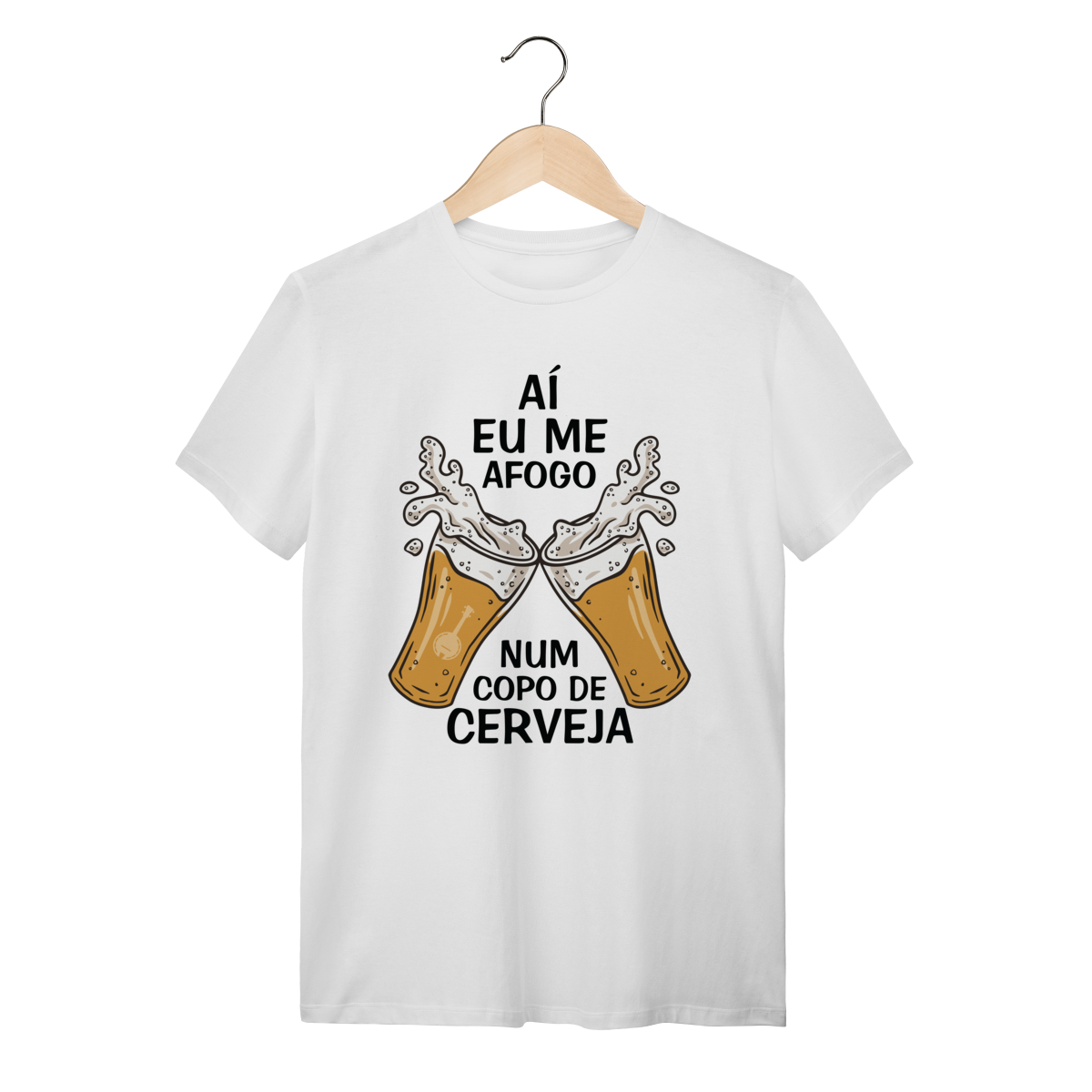 Nome do produto: Camiseta Aí Eu Me Afogo Num Copo de Cerveja