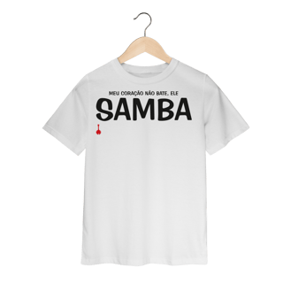 Nome do produto Camiseta Infantil Meu Coração Não Bate, Ele Samba