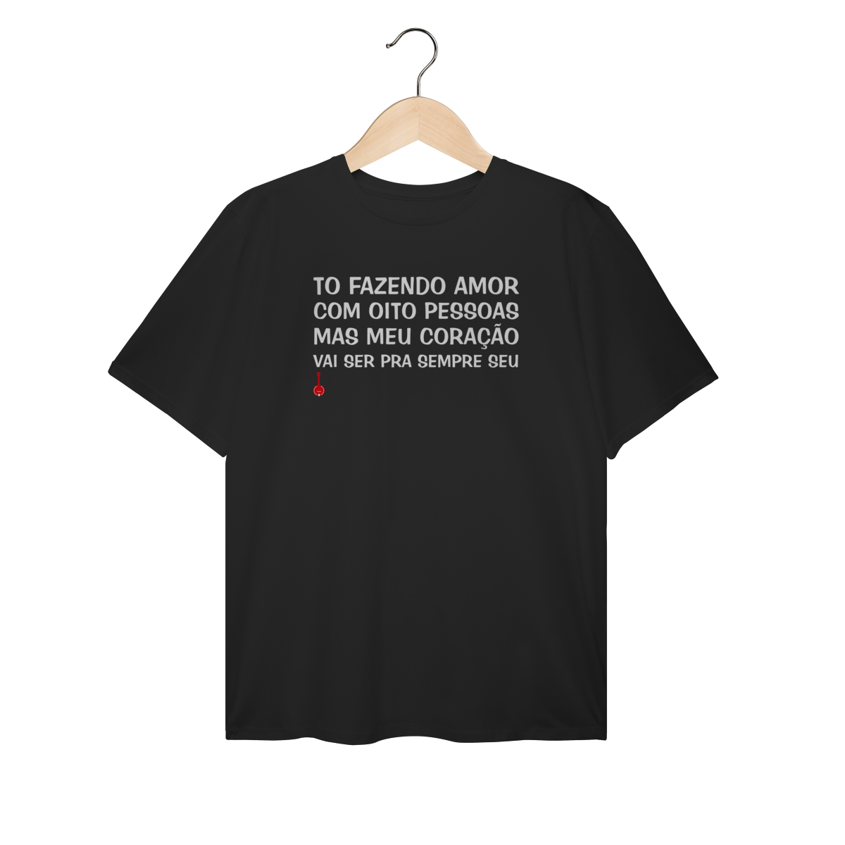 Camiseta Plus Size To Fazendo Amor com Oito Pessoas