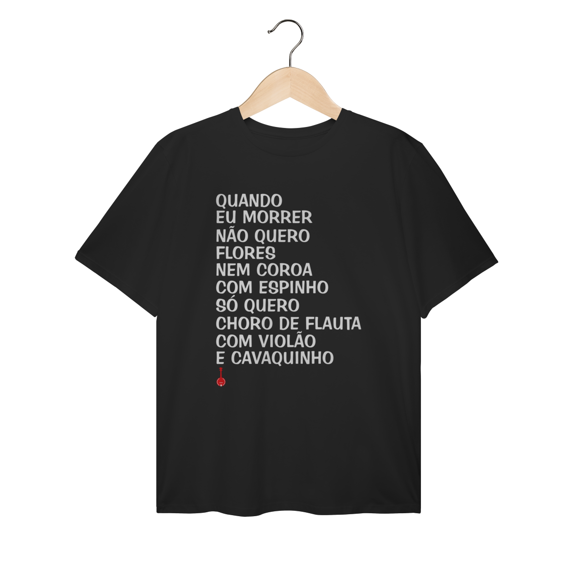 Nome do produto: Camiseta Plus Size Quando Eu Morrer Não Quero Flores