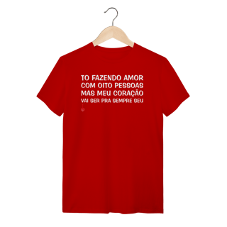Nome do produto Camiseta To Fazendo Amor com Oito Pessoas