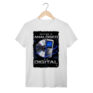 Nome do produto Camiseta entre o analógico e o digital - anos 2000