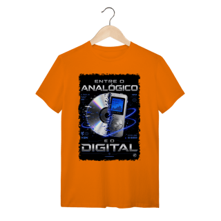 Nome do produto Camiseta entre o analógico e o digital - anos 2000