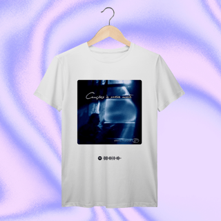 Camiseta “Canções à Meia-Noite” — Coleção Stênio Marcius