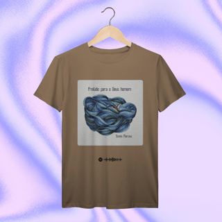 Nome do produtoCamiseta “Prelúdio para o Deus Homem” — Coleção Stênio Marcius