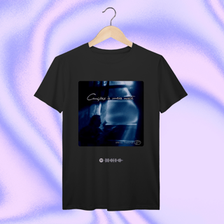 Nome do produtoCamiseta “Canções à Meia-Noite” — Coleção Stênio Marcius