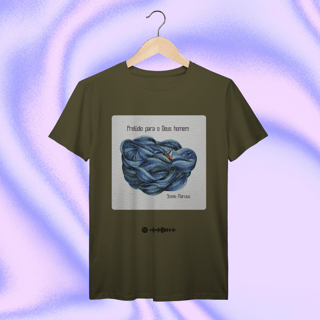 Nome do produtoCamiseta “Prelúdio para o Deus Homem” — Coleção Stênio Marcius