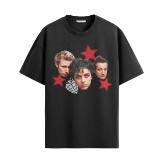 Billie, Mike e Tré (frente) (vermelho) — Green Day