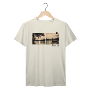 Nome do produto Silêncio sobre as Águas — T-Shirt Prime GARATEIA