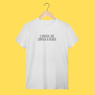 Nome do produto Camiseta O Brasil me obriga a beber