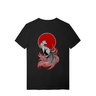 Nome do produto  Camiseta Kitsune – A Guardiã das Sombras e Chamas