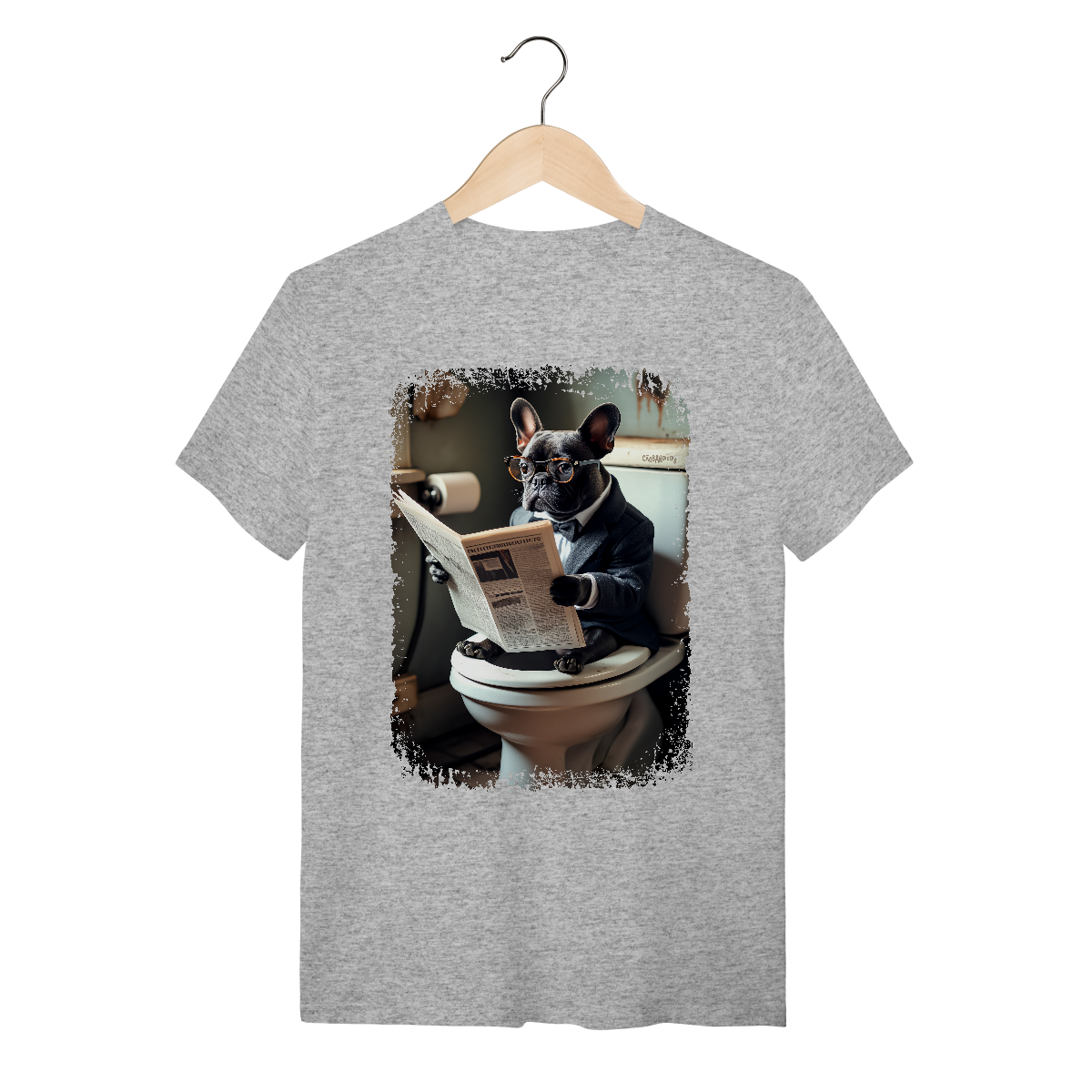 Nome do produto: Camiseta Bulldog Francês no Trono Lendo Jornal