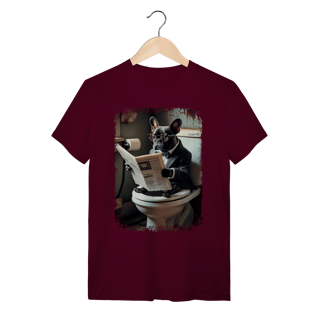 Nome do produto Camiseta Bulldog Francês no Trono Lendo Jornal