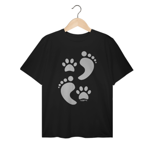 Nome do produto Camiseta Plus Size Cachorro Pegadas