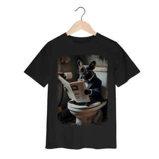 Nome do produto Camiseta Infantil Bulldog Francês no Trono Lendo Jornal