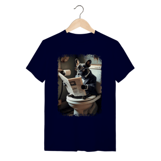 Nome do produto Camiseta Bulldog Francês no Trono Lendo Jornal
