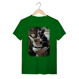 Nome do produto Camiseta Bulldog Francês no Trono Lendo Jornal