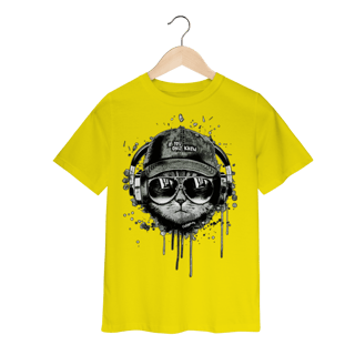 Nome do produto Camiseta Infantil Gato Ouvindo Música de Boné e Óculos