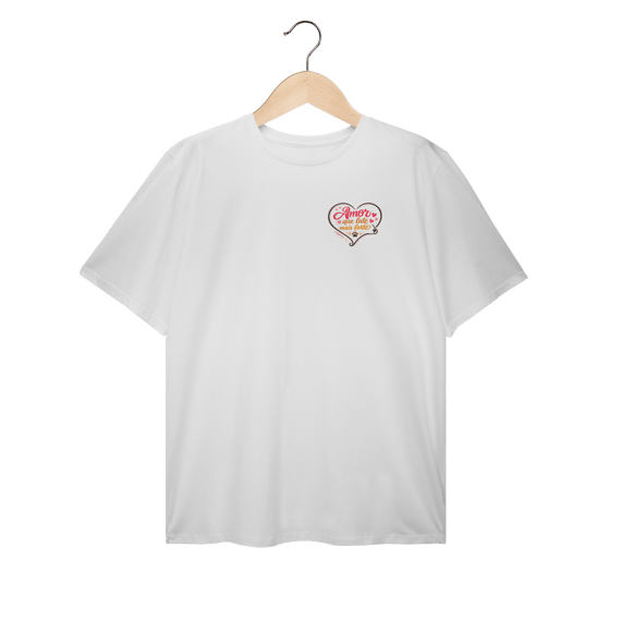 Camiseta Plus Size Amor Que Late Mais Forte