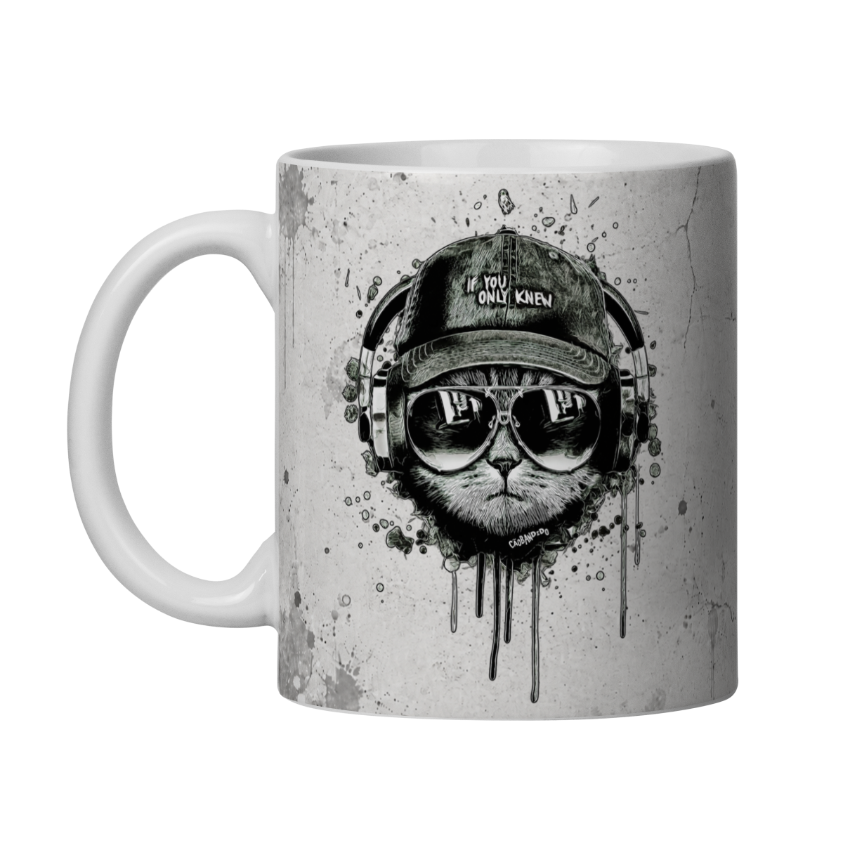 Caneca Gato Ouvindo Música de Boné e Óculos