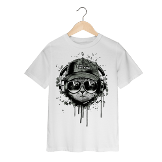 Nome do produto Camiseta Infantil Gato Ouvindo Música de Boné e Óculos