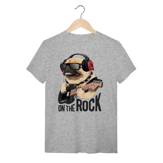 Camiseta Pug On The Rock