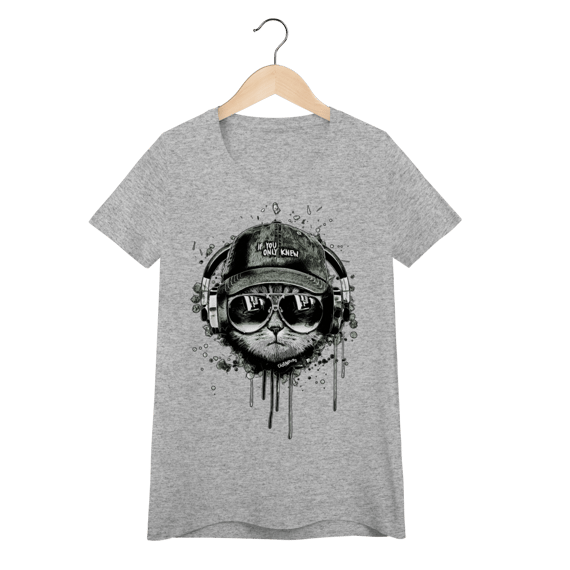 Camiseta Feminina Baby Look Gato Ouvindo Música de Boné e Óculos