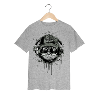 Nome do produto Camiseta Infantil Gato Ouvindo Música de Boné e Óculos