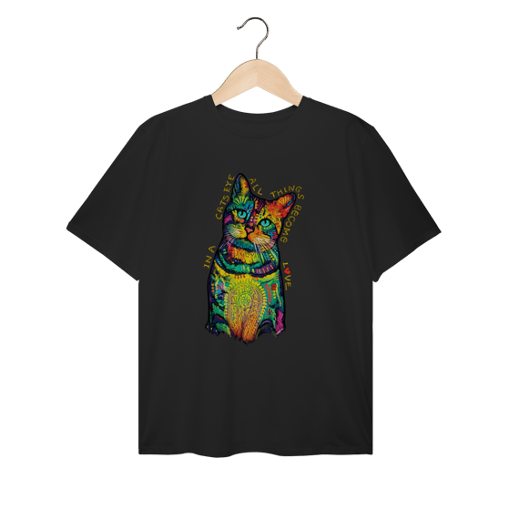 Camiseta Plus Size Gato - In a Cat’s Eye