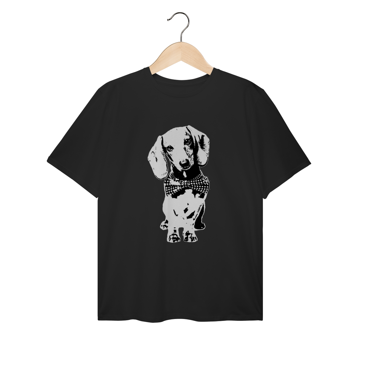 Camiseta Plus Size Dachshund de Gravatinha em Preto e Branco