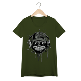 Nome do produto Camiseta Feminina Baby Look Gato Ouvindo Música de Boné e Óculos