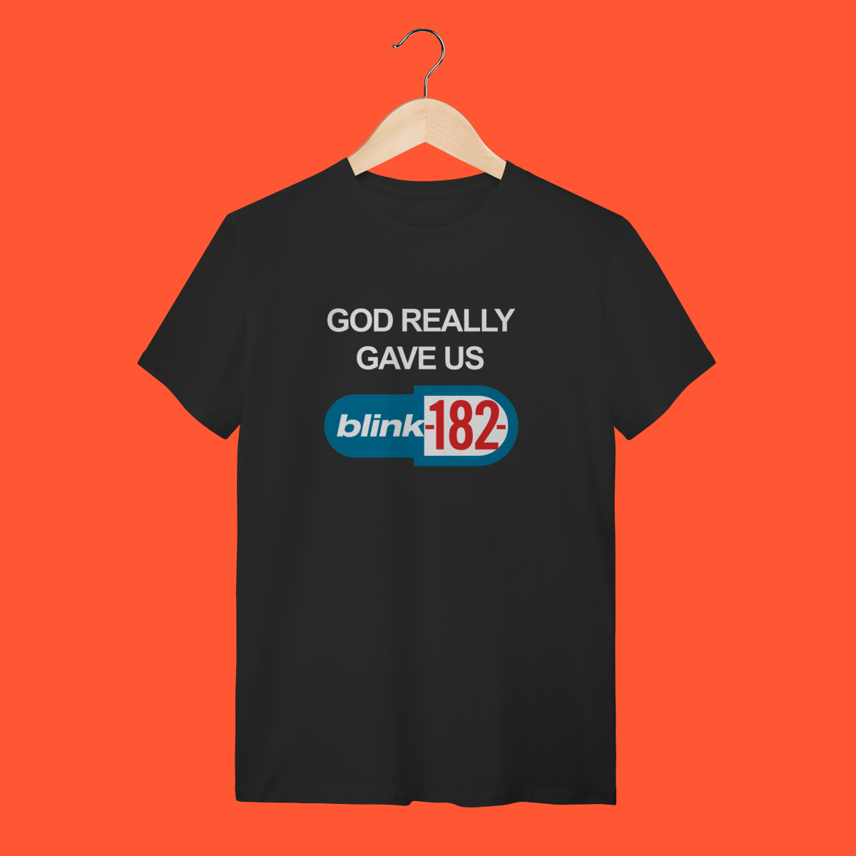 Nome do produto: Camiseta - blink-182 god love us