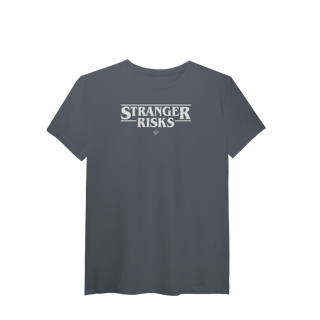 Nome do produto Stranger Risks (T-Shirt Algodão Pima)