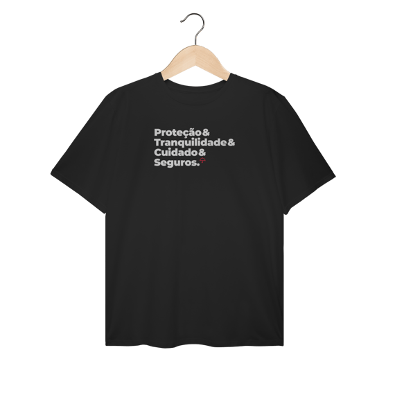 Seguros - Tranquilidade, Cuidado e Proteção (T-Shirt Plus Size)