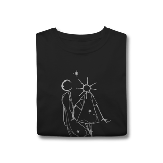 Nome do produto Camiseta Clássica - Lua e Sol João Bragato