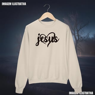 Nome do produtoMoletom Fechado Amor Divino: JESUS (Coração) | DTF HD Unissex